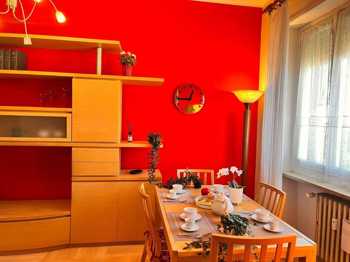 Sky Apartment A Due Passi Dalla Stazione Collegno Eksteriør billede